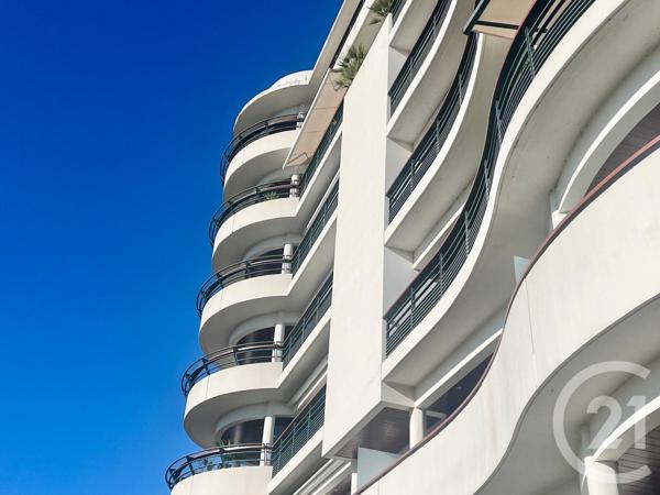 Appartement à vendre  7 pièces - 177 m2 PAU - 64