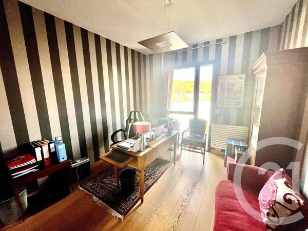 Appartement à vendre  7 pièces - 177 m2 PAU - 64
