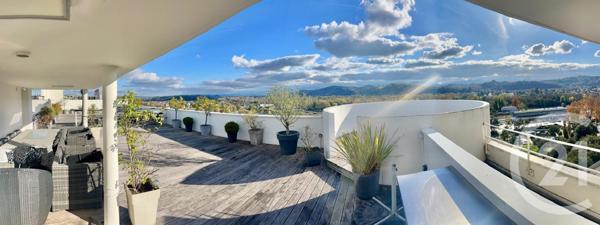 Appartement à vendre  7 pièces - 177 m2 PAU - 64