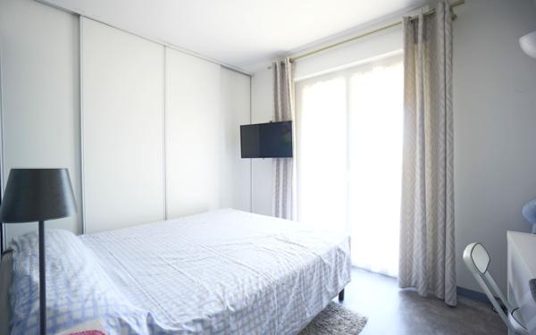 Appartement à vendre    2 pièces •  Le Cannet