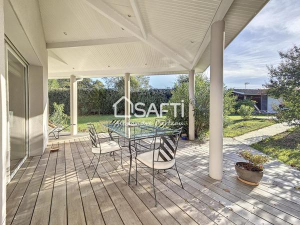 Contemporaine 155 m² 4 chambres, garage et piscine