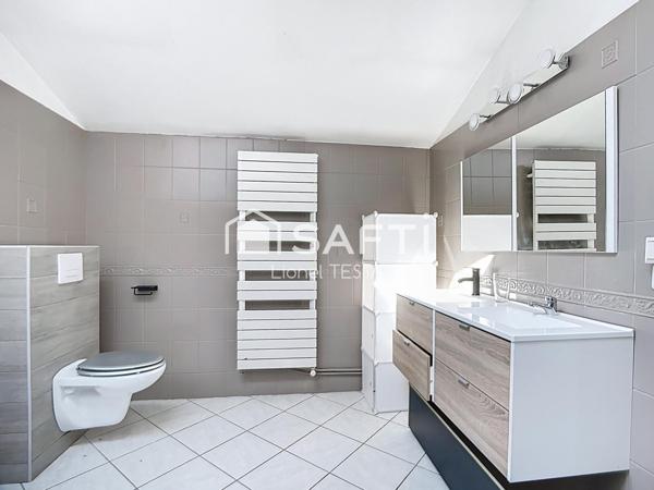 BEL APPARTEMENT AU CALME