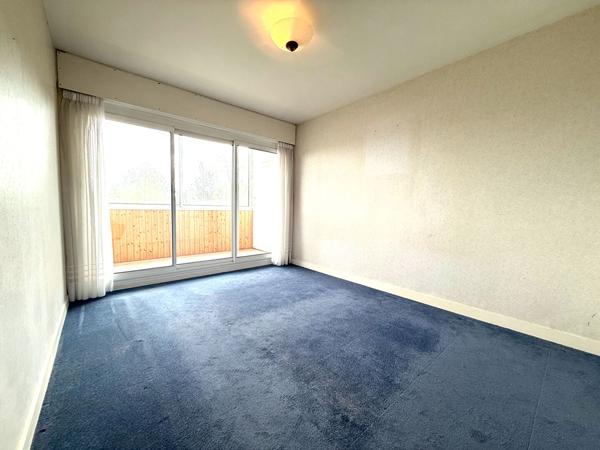 appartement vannes 4 chambres avec ascenseur, terrasses et place de parking
