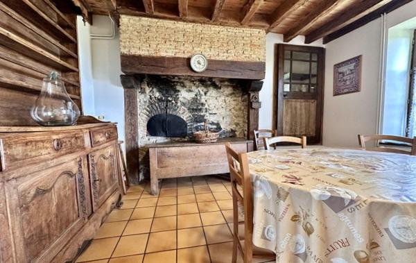 Vente Maison 1 ha de terrain attenant rénové(e) Betete   