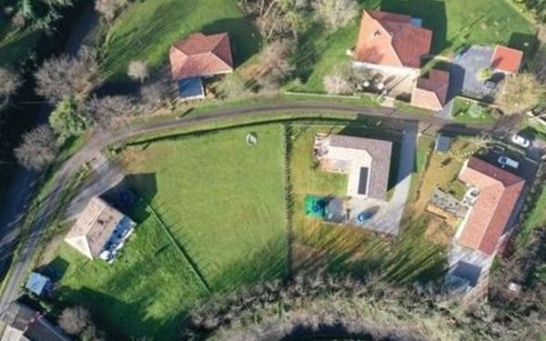 Terrain à vendre    Montfort-en-Chalosse