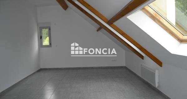 Location Appartement 2 pièces 35.45 m² - ÉTampes 91150