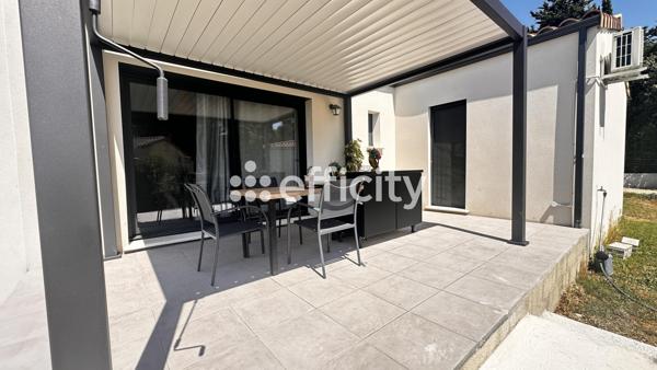 Maison
         5 pièces
        - 94 m² 315 000 € *
