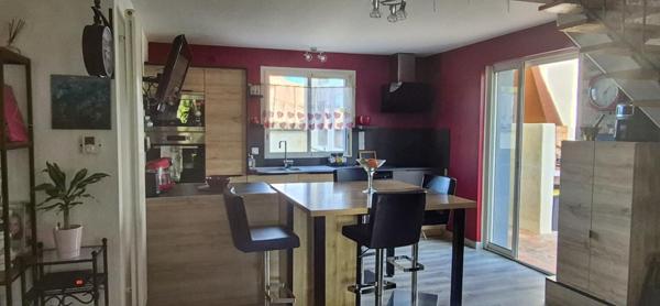 Maison Paulhan 5 pièce(s) 144 m2