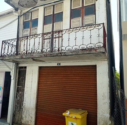 Achat immeuble Le François - 4 pièce(s) - 85 m² - 92 000 €
