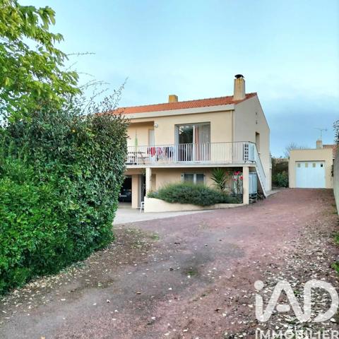 Maison à vendre 5 pièces 101 m² Les Sables-d'Olonne