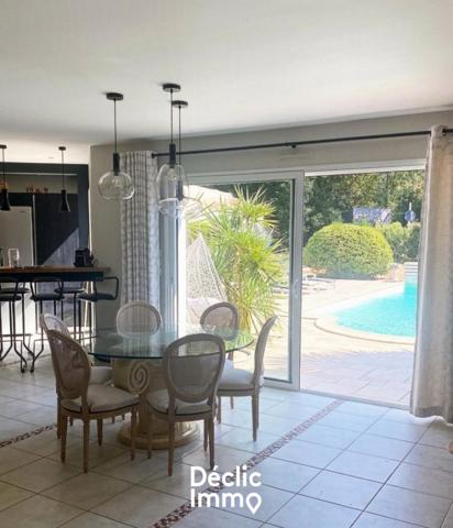 Vente villa Challans, 225m² 7 pièces 790 000€ avec piscine