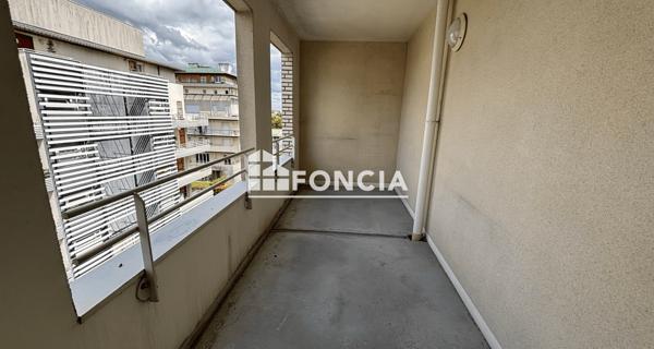 Location Appartement 2 pièces 54 m² - Saint-germain-en-laye 78100