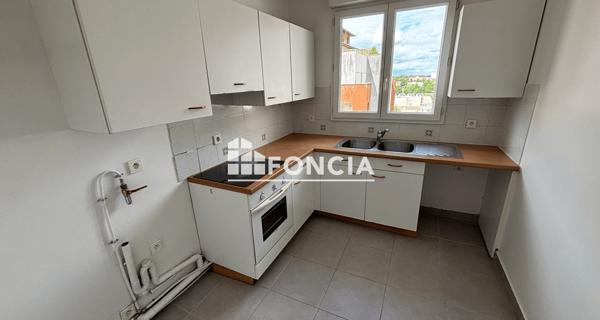 Location Appartement 2 pièces 54 m² - Saint-germain-en-laye 78100