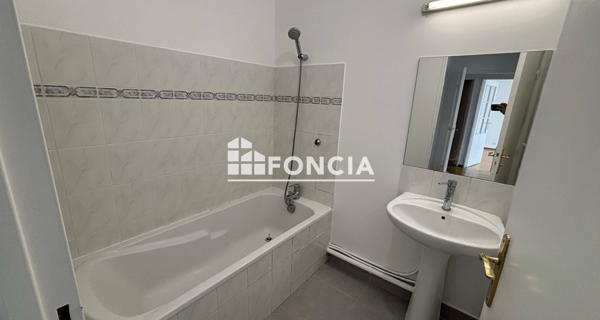 Location Appartement 2 pièces 54 m² - Saint-germain-en-laye 78100