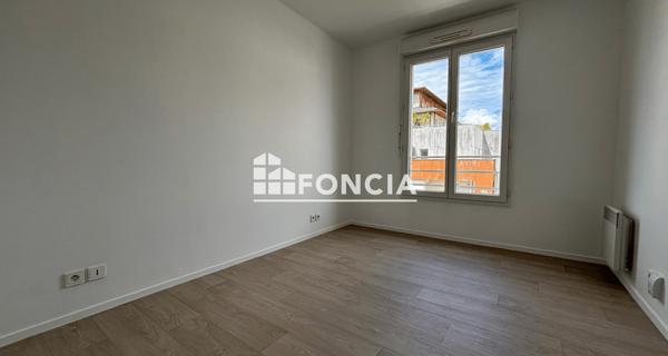Location Appartement 2 pièces 54 m² - Saint-germain-en-laye 78100