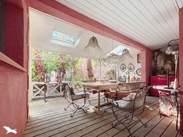 Maison 997 500 € Soulac-sur-Mer 6 p 164 m² DPE B