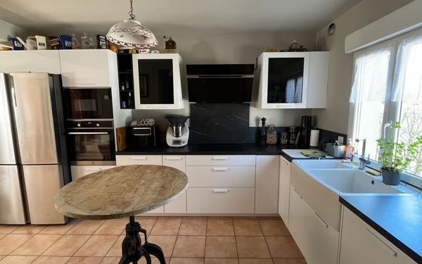 Maison à vendre    4 pièces •  L'Isle-sur-la-Sorgue