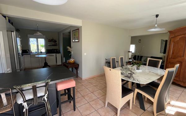 Maison à vendre    4 pièces •  L'Isle-sur-la-Sorgue