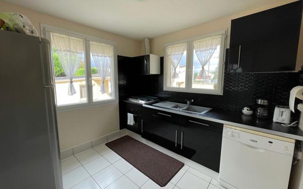 Maison à vendre    4 pièces • 97,17 m2 Méry-sur-Oise