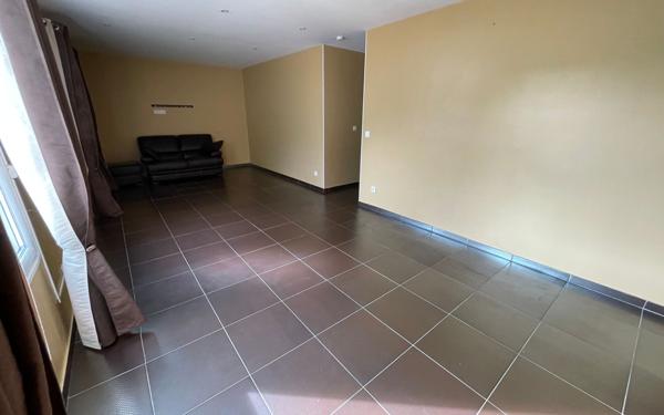 Maison à vendre    4 pièces • 97,17 m2 Méry-sur-Oise