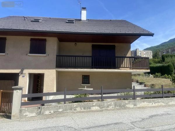 Achat - Maison Saint-Michel-de-Maurienne 73140 5 pièces 108 m 2 375 m 2
