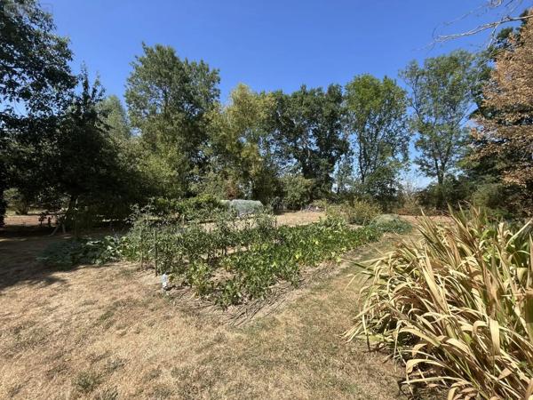 Achat - Maison Argentonnay 79150 5 pièces 170 m 2 8320 m 2