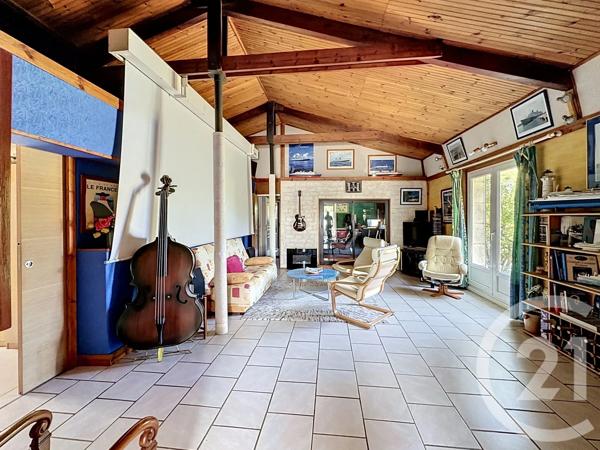 Maison à vendre  5 pièces - 145 m 2   CASTRIES  - 34