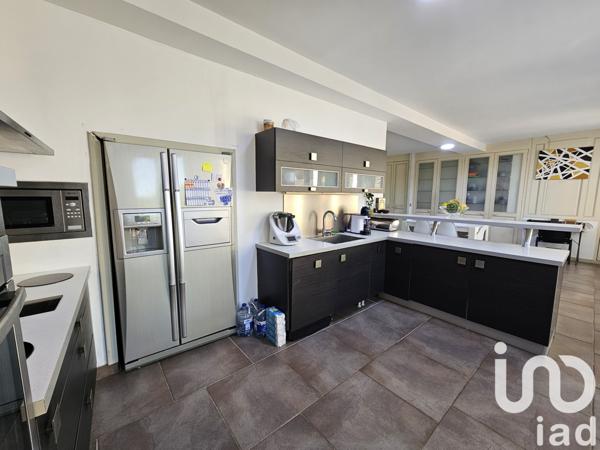 Maison à vendre 11 pièces 259 m² Villeneuve-l'Archevêque