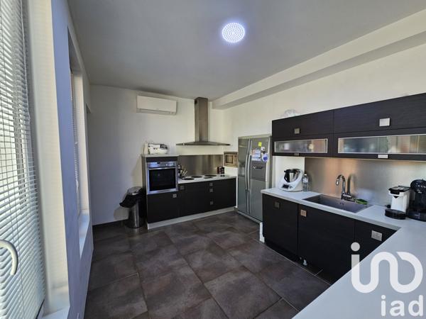 Maison à vendre 11 pièces 259 m² Villeneuve-l'Archevêque