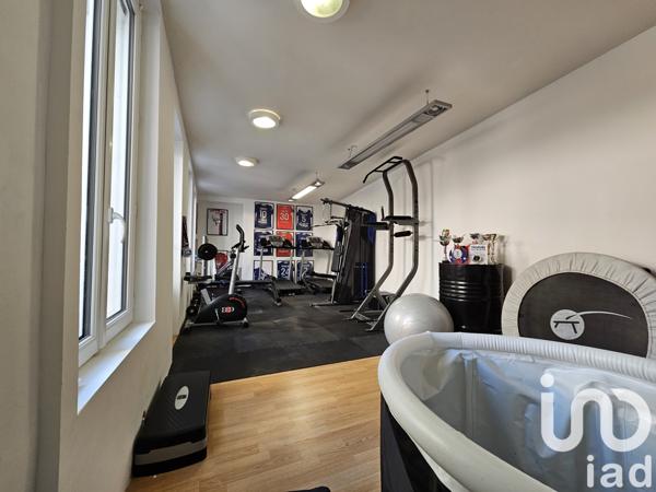 Maison à vendre 11 pièces 259 m² Villeneuve-l'Archevêque