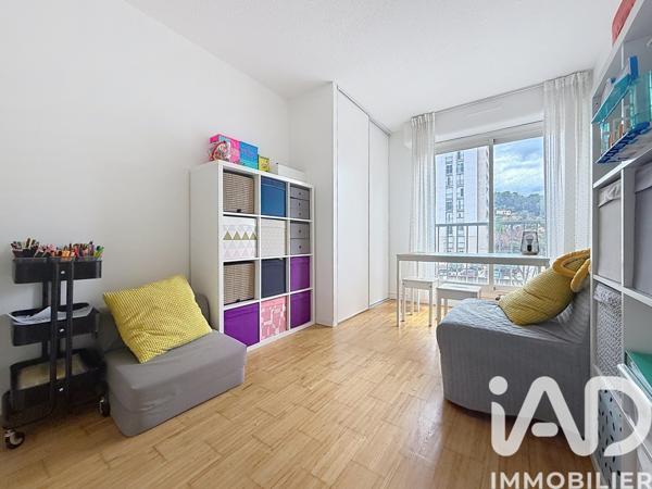 Appartement à vendre 4 pièces 86 m² Marseille 11