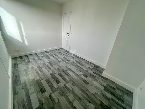 Appartement Poissy 3 pièce(s) 55 m2 €169 000 ** - Référence 8960