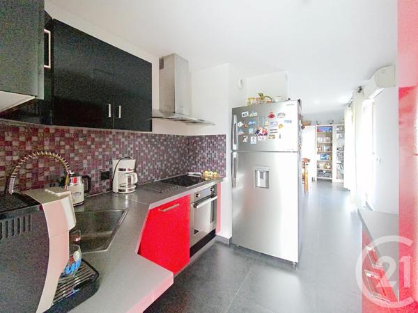 Appartement F3 à vendre  3 pièces - 65,20 m2 MARSEILLE - 13013