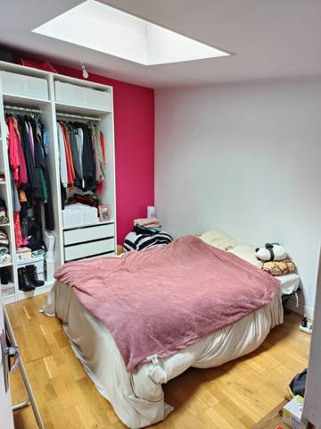 Maison de ville avec jardin, garage et potentiel d'évolution