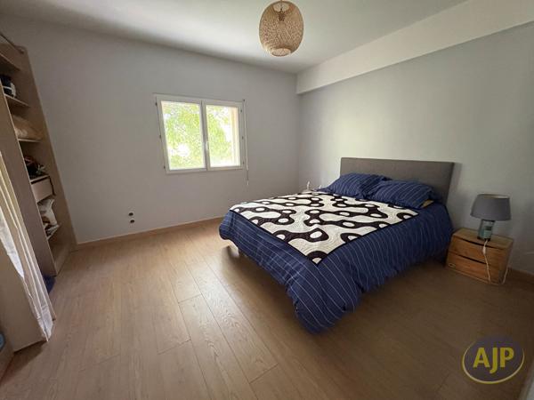 Maison à louer Blanquefort : 5 pièces, 156m² avec 4 chambre(s) à 2 200€ - AJP Immobilier Saint Andre de Cubzac