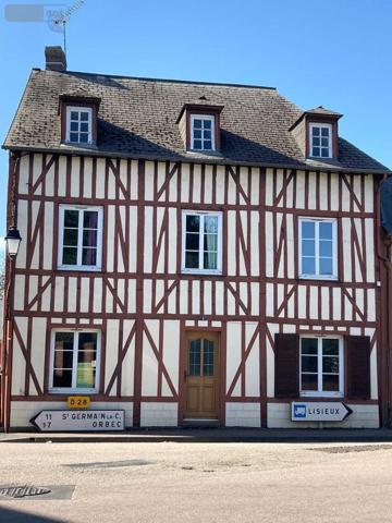 Maison de ville à vendre à Thiberville dans l'Eure (27230), ref : 052/309   
centre ville