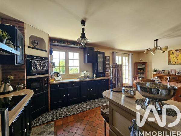 Maison à vendre 8 pièces 140 m² Montval-sur-Loir