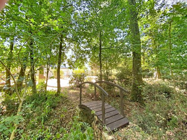 Maison à vendre 7 pièces SAINT AVERTIN (37) avec jardin et double garage