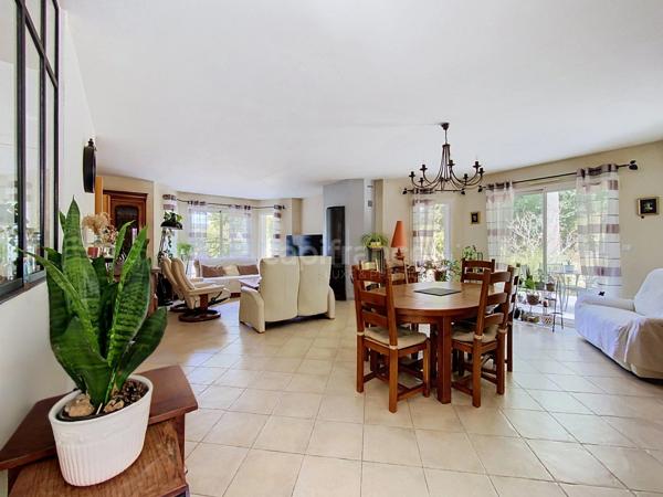 Maison à vendre 7 pièces SAINT AVERTIN (37) avec jardin et double garage