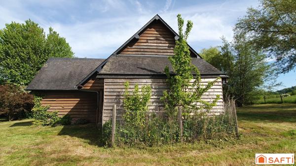 Très beau terrain arboré - Grand bâtiment