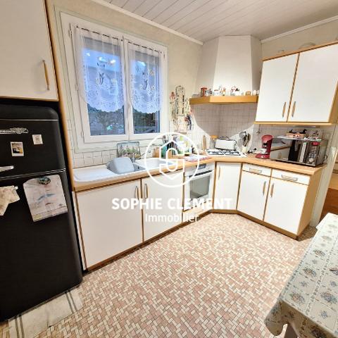 Beauvais (60000) ** L'AUDACIEUSE **