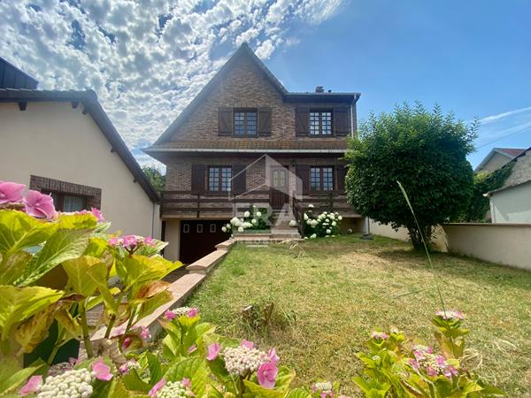 Maison à vendre TREPIED, 3 chambres, 1 sous-sol et garages