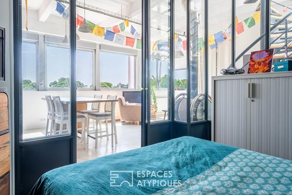 Dernier étage avec rooftop et vue époustouflante