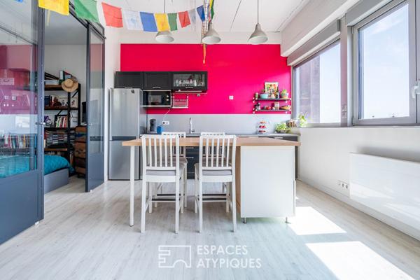 Dernier étage avec rooftop et vue époustouflante