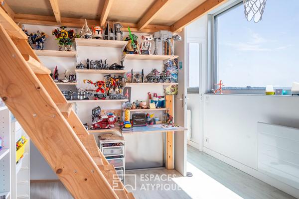 Dernier étage avec rooftop et vue époustouflante