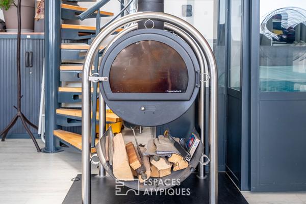 Dernier étage avec rooftop et vue époustouflante