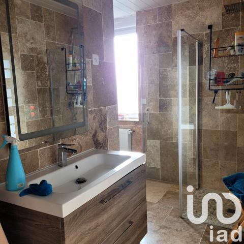 Longère 9 pièces de 258 m² à Gardonne (24680)