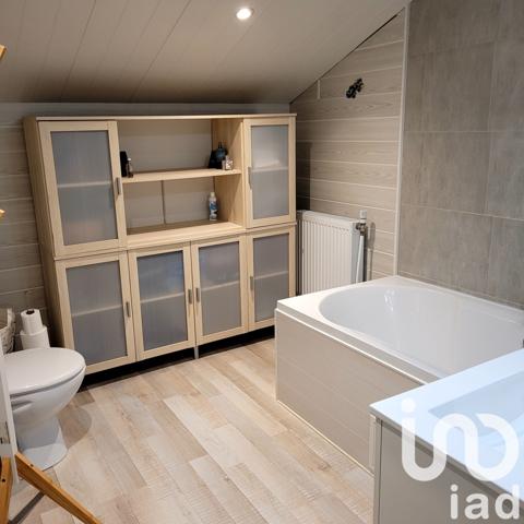 Longère 9 pièces de 258 m² à Gardonne (24680)