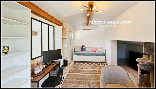 Maison PLAIN-PIED 110,23 M² - 6 pièces - 3 chambres + Mezzanine -Garage - Piscine neuve - PARCELLE 949 M² SEGOUFIELLE (32)