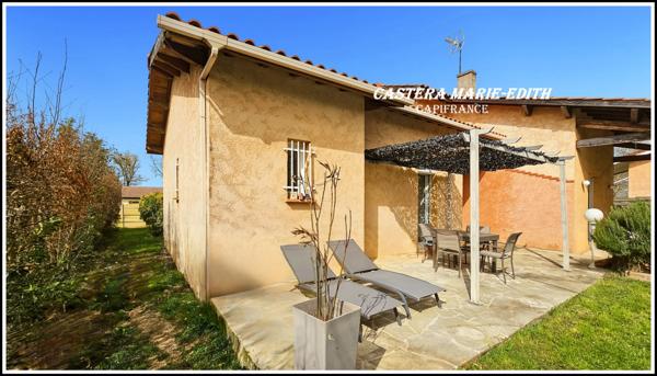 Maison PLAIN-PIED 110,23 M² - 6 pièces - 3 chambres + Mezzanine -Garage - Piscine neuve - PARCELLE 949 M² SEGOUFIELLE (32)